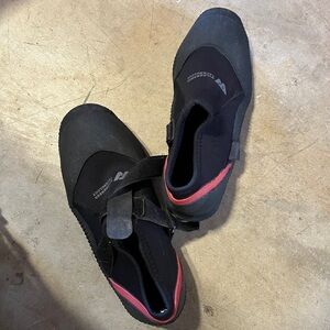 Women’s water shoes size 8 used as shown wilderness technology brand